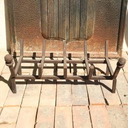 PORTE BÛCHES BOULES H19