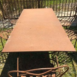 TABLE RECTANGULAIRE...