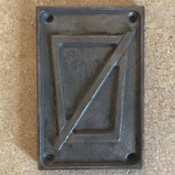 PLAQUETTE EN FONTE "EAU NON...