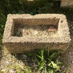 JARDINIERE PIERRE H24